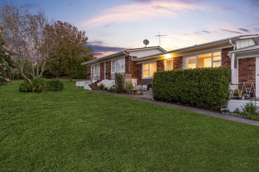 3/23 Ashwell Street, Kohimarama, Auckland - Carousel 2