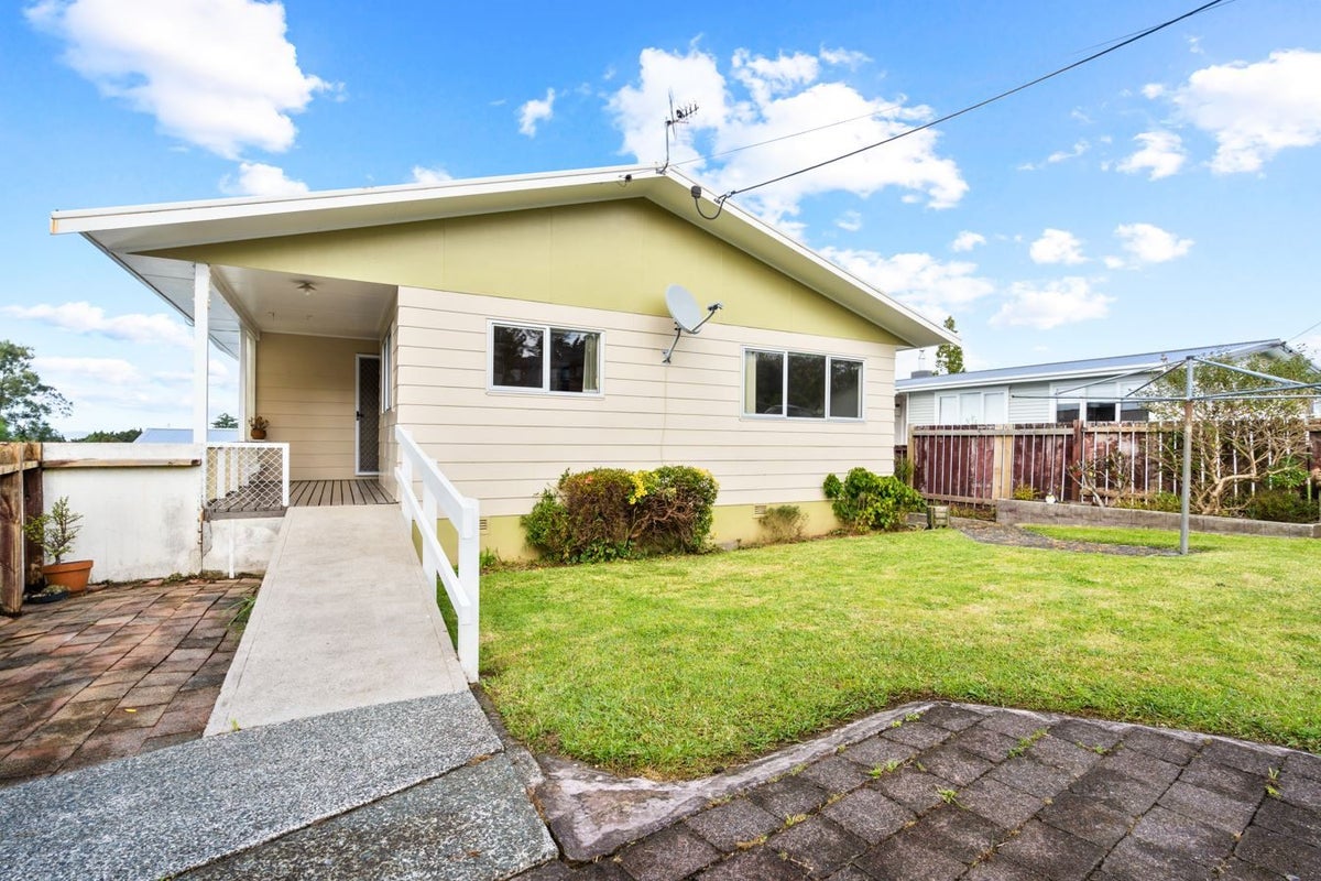 12A Old Parua Bay Road, Parahaki, Whangarei - Carousel 1