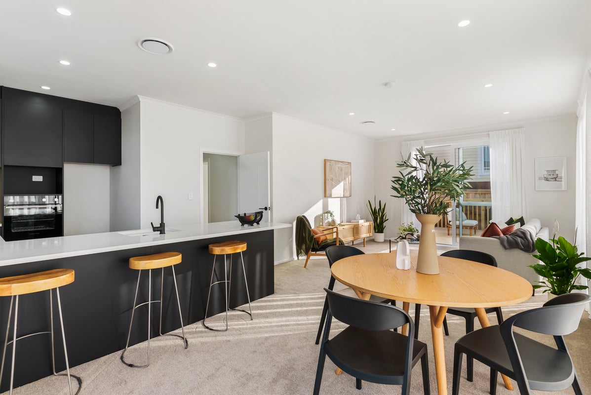 2E Castleton Street, Birkdale, Auckland - Carousel 1