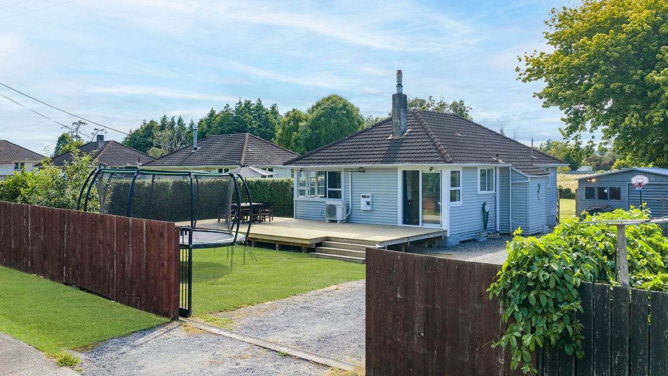 2042 State Highway 26, Motumaoho, Morrinsville - Carousel 1
