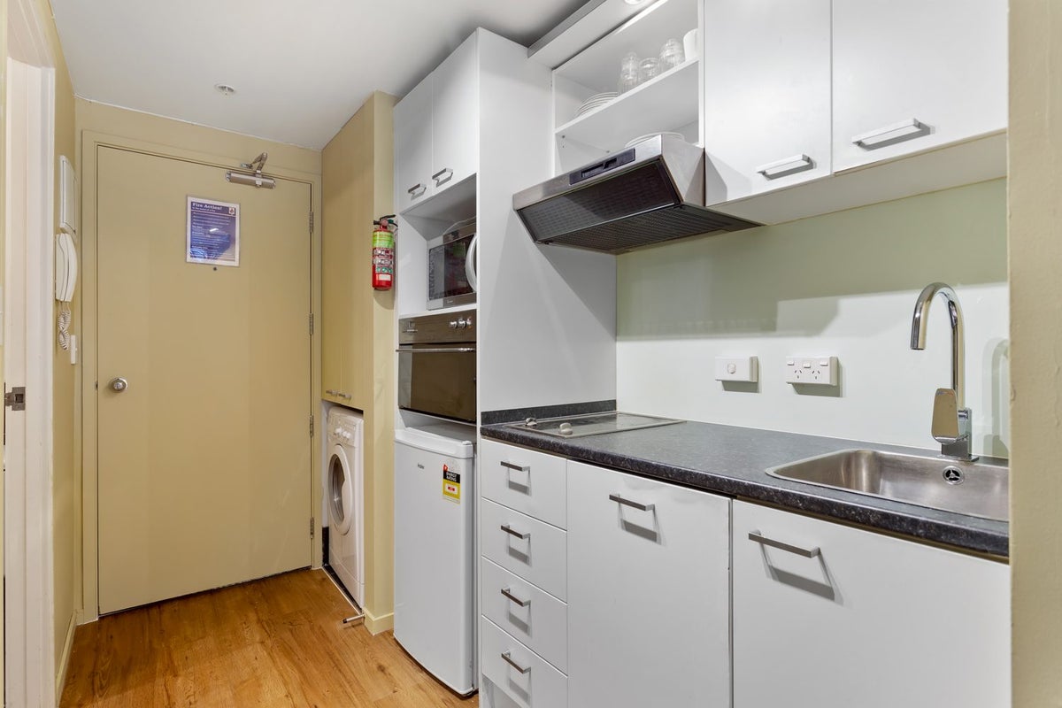 104/96 Symonds Street, Grafton, Auckland - Carousel 2