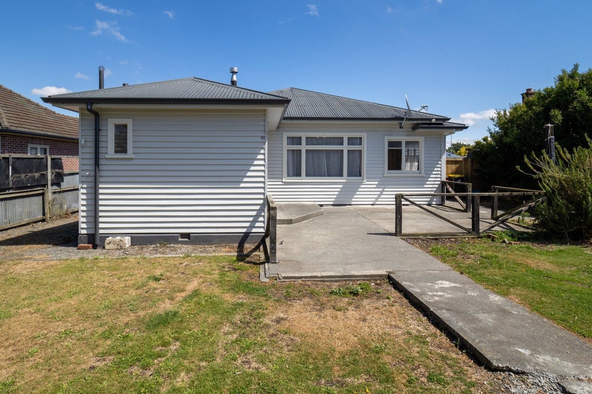 31 Princes Street, Netherby, Ashburton - Carousel 16