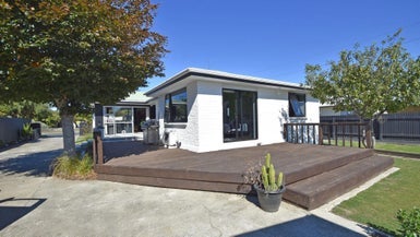 100 Dipton Street, Kingswell, Invercargill - Carousel 1
