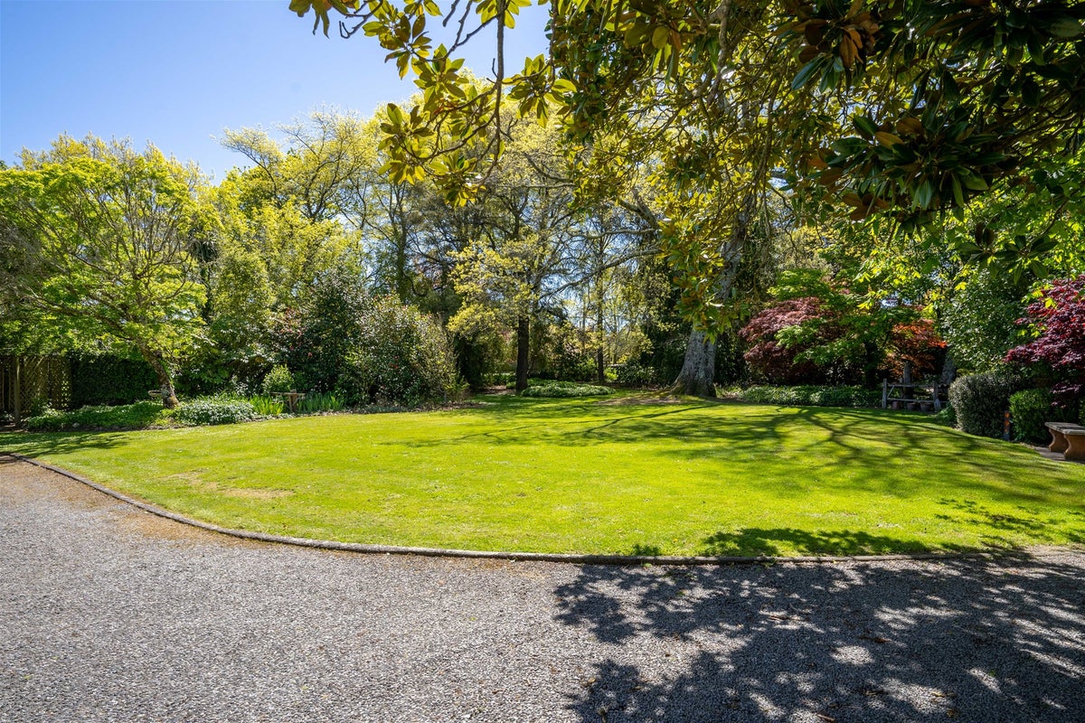 8 Homebush Road, Homebush, Masterton - Carousel 26