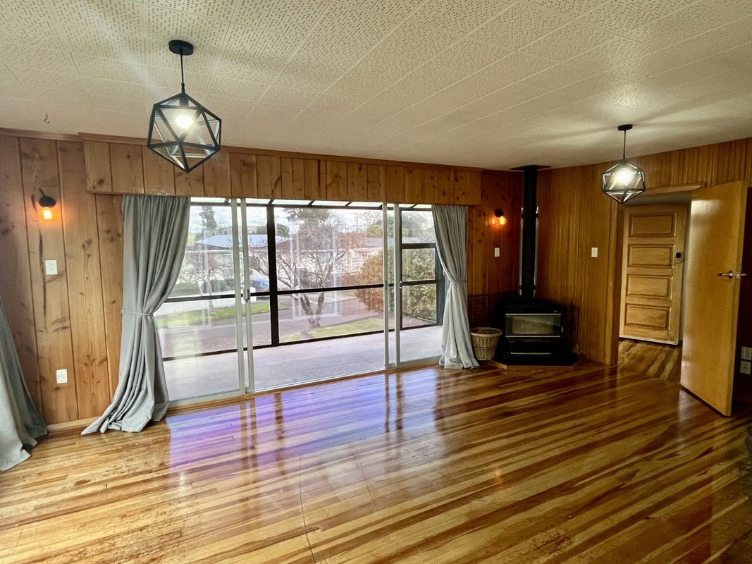 5 Hampden Street, Awapuni, Palmerston North - Carousel 2