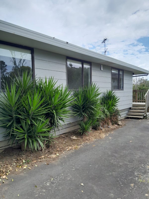 2/49 Redcrest Avenue, Red Hill, Papakura - Carousel 2