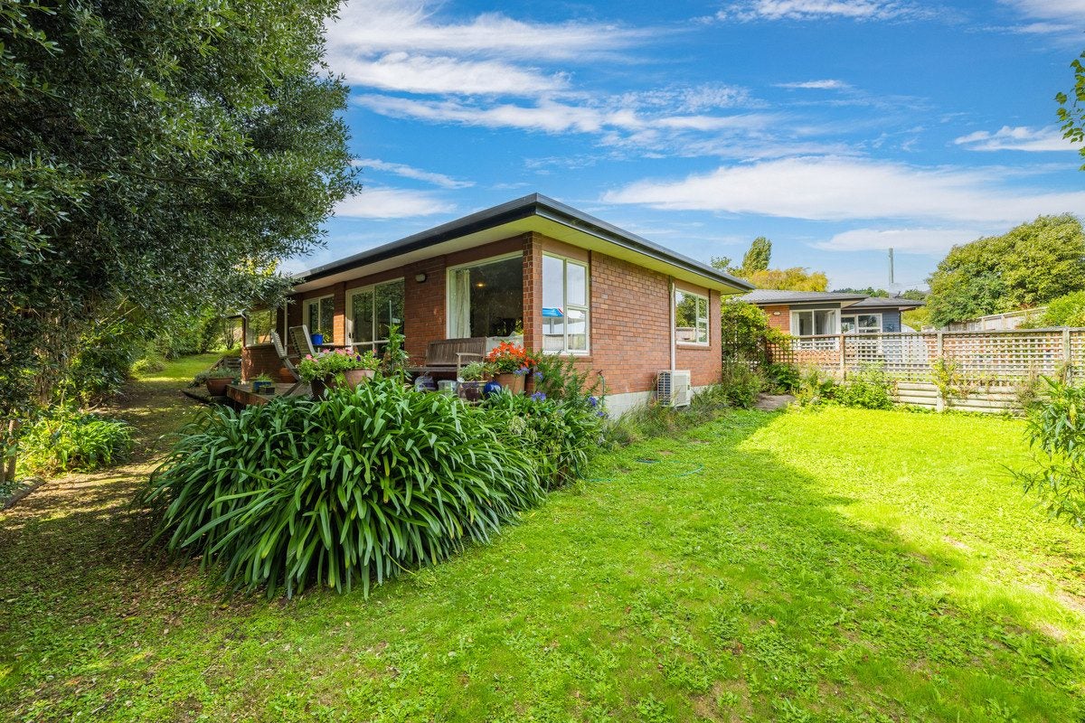 57 Ranui Crescent, Diamond Harbour, Lyttelton - Carousel 2