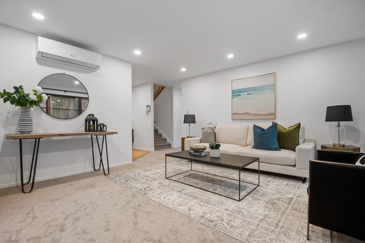 8A St Albans Avenue, Mount Eden, Auckland - Carousel 2