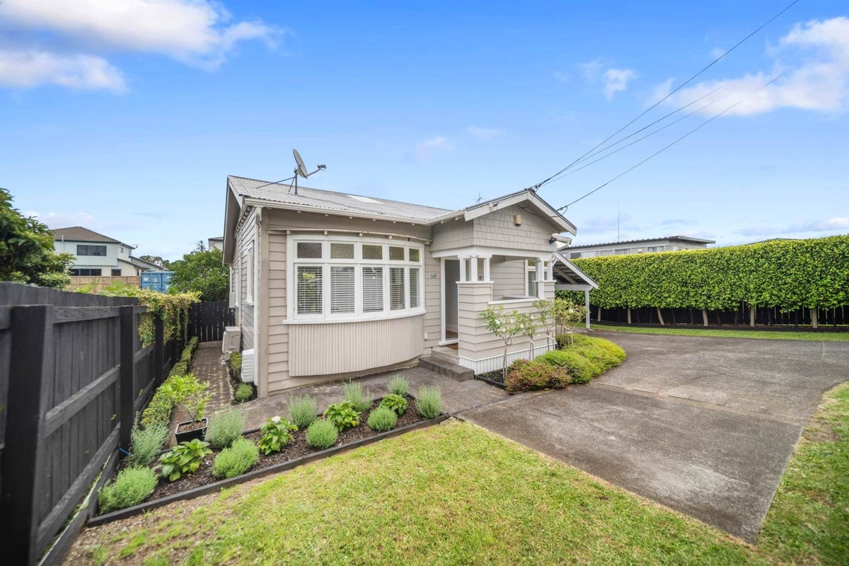 40 Alford Street, Waterview, Auckland - Carousel 2