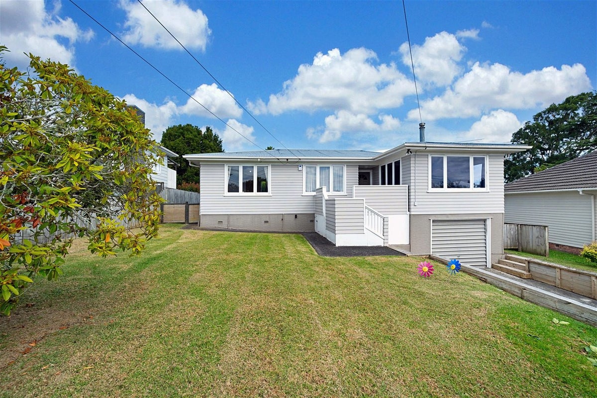 5 Trinidad Street, Blockhouse Bay, Auckland - Carousel 12