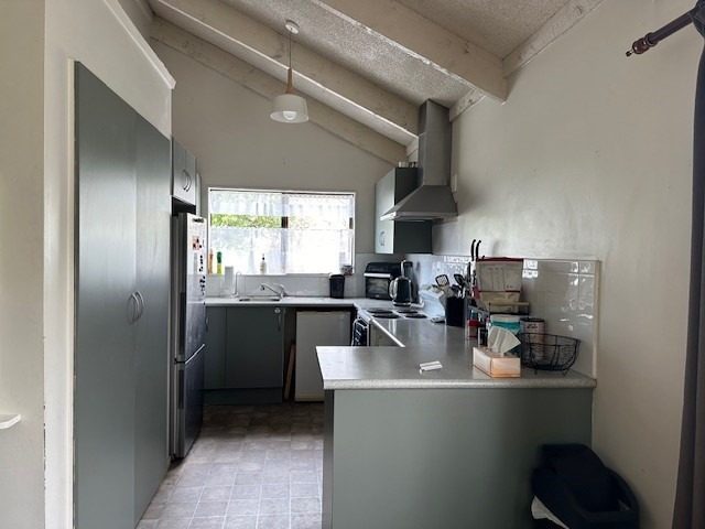 38A Kaitemako Road, Welcome Bay, Tauranga - Carousel 2