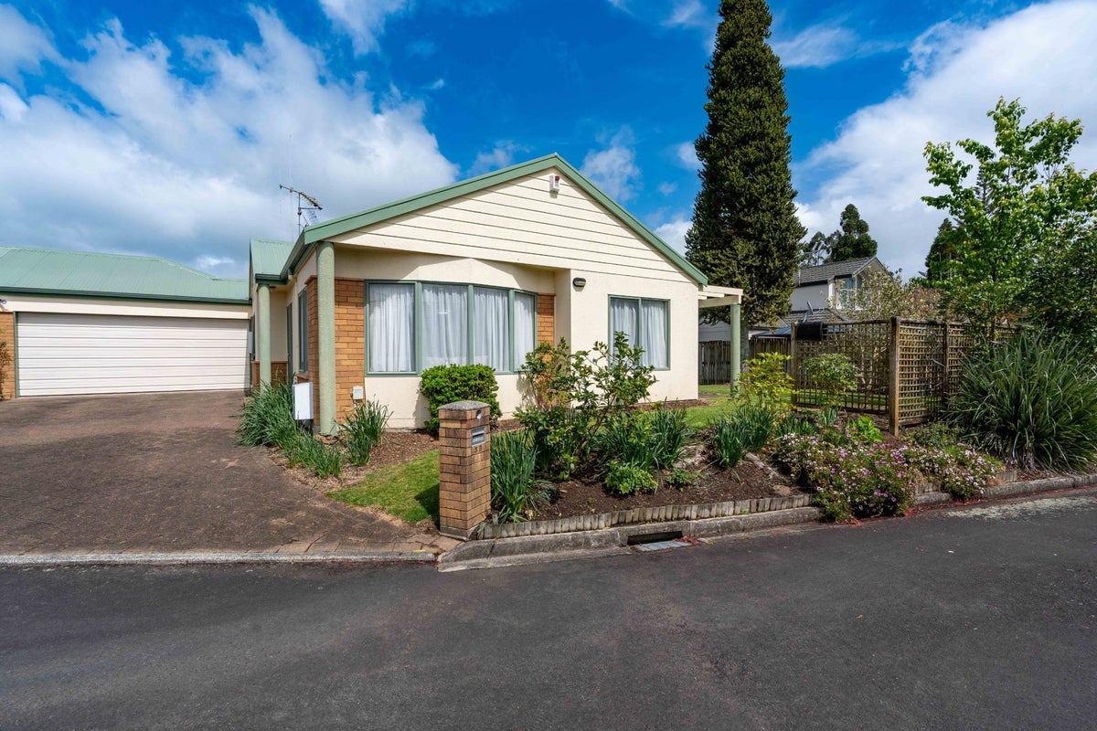 3D Hudson Court, Riverlea, Hamilton, Waikato - Carousel 1