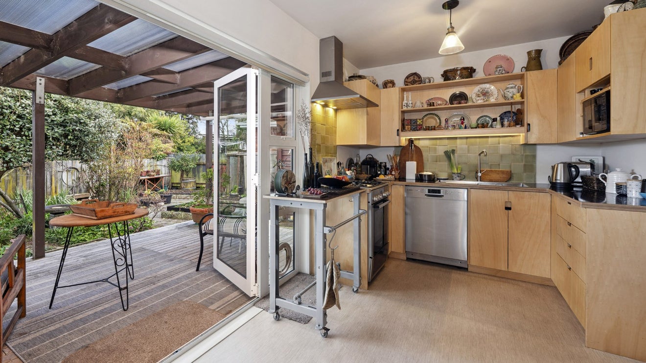 35 Tamatea Road, Taupo, Taupo - Carousel 1