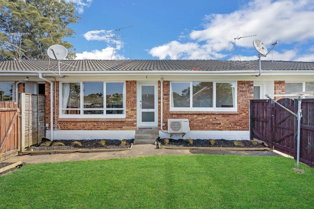 7/166 Grey Street, Onehunga, Auckland - Carousel 1