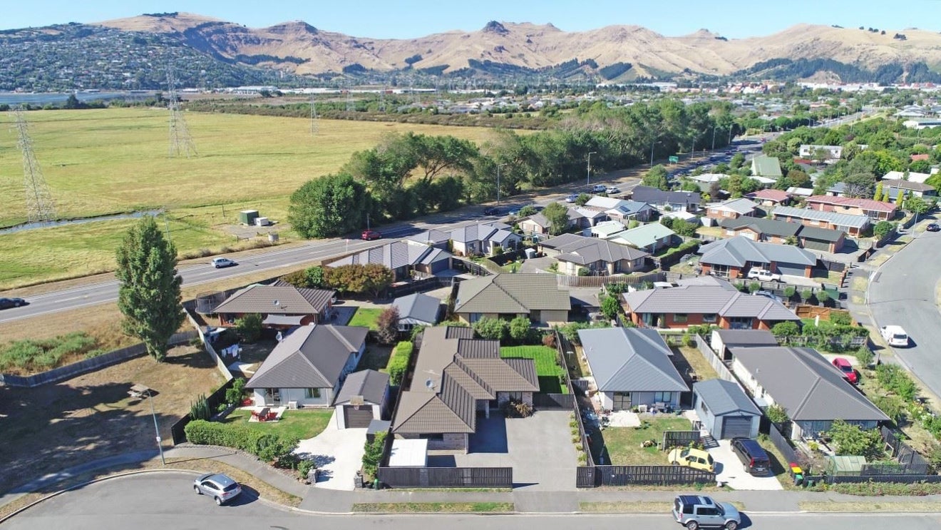 6 Foresthill Place, Bromley, Christchurch - Carousel 21
