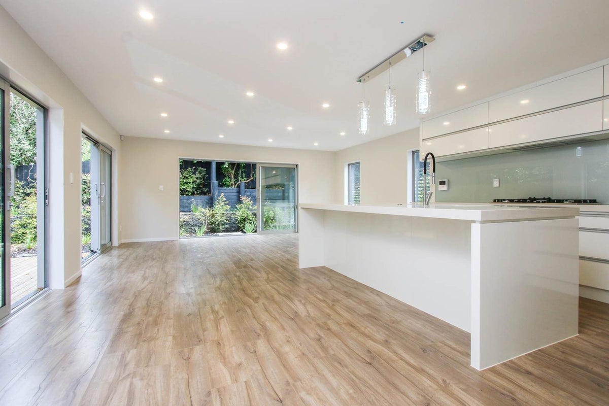 6B Mount Taylor Drive, Glendowie, Auckland - Carousel 2