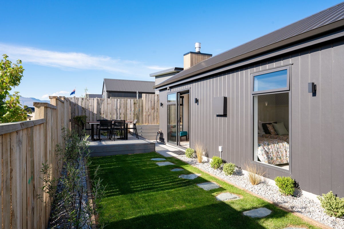 42 Muster Road, Jacks Point, Queenstown - Carousel 1