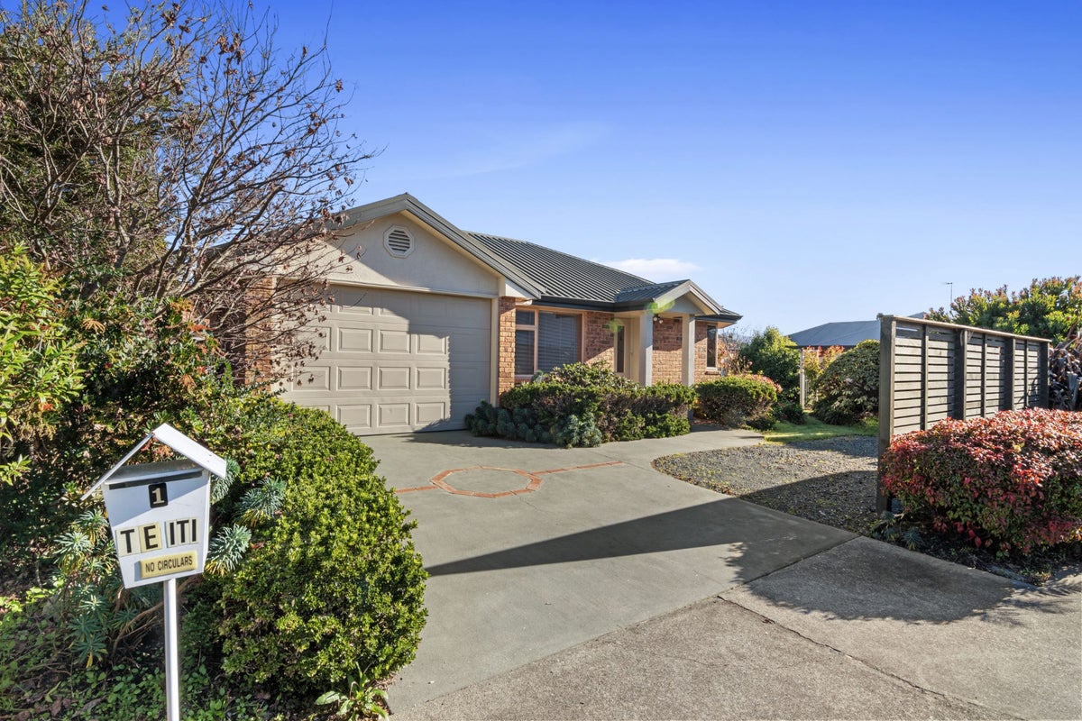 1 Te Iti Place, Motueka - Carousel 1