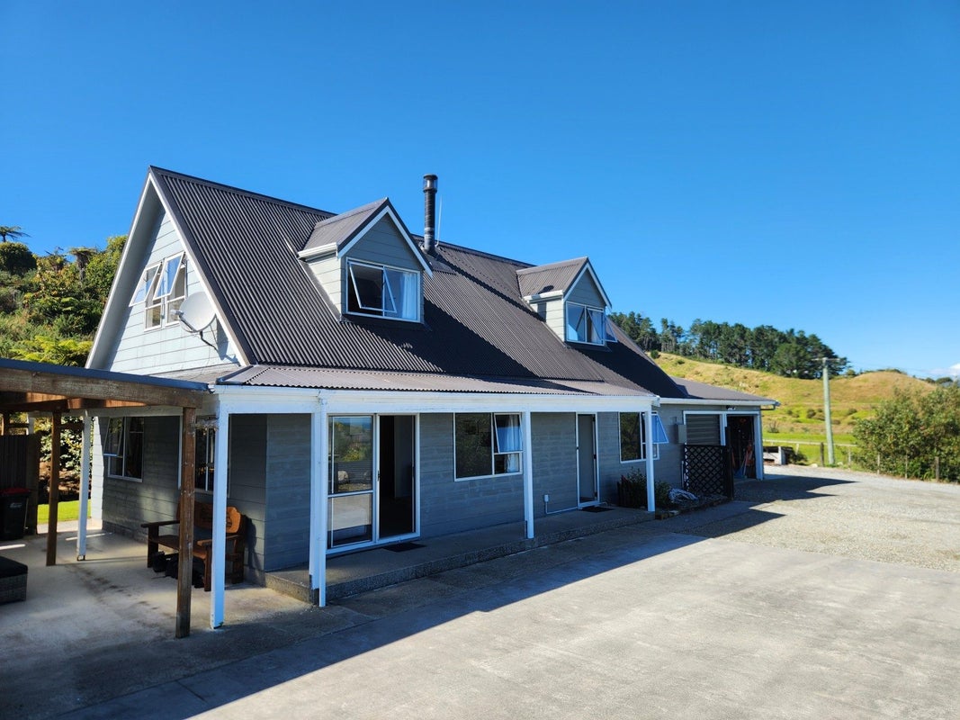 133 Coulson Road, Paroa, Greymouth - Carousel 1