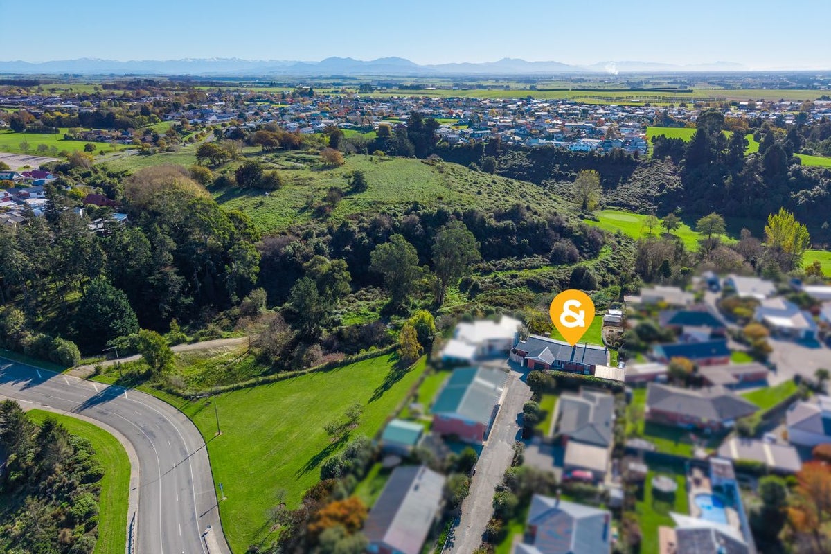 85 Orbell Street, Highfield, Timaru - Carousel 34