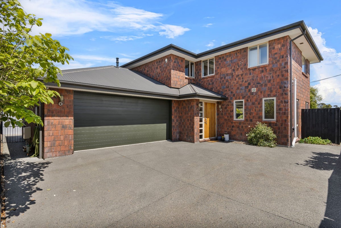 61 Brookfield Drive, Northwood, Christchurch - Carousel 2