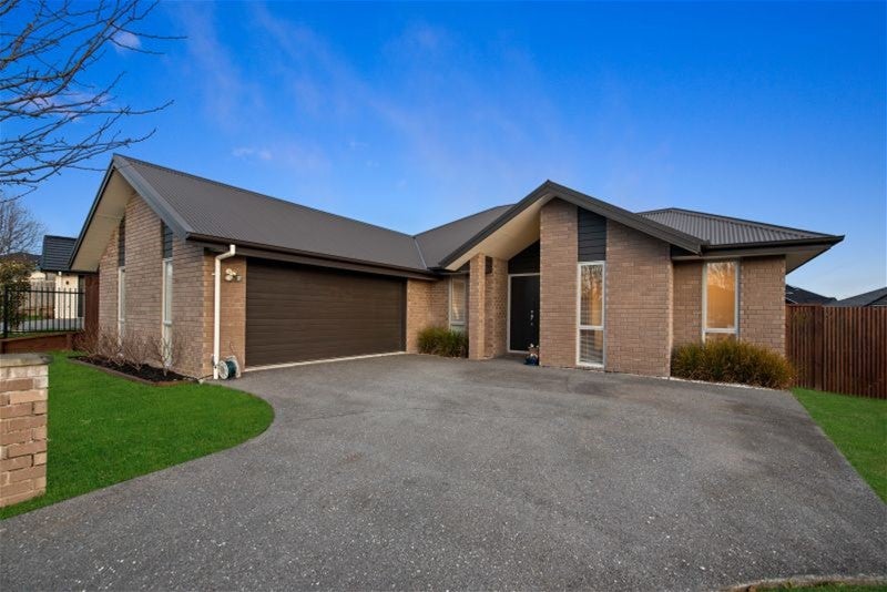 5 Wetherby Road, Flagstaff, Hamilton - Carousel 1
