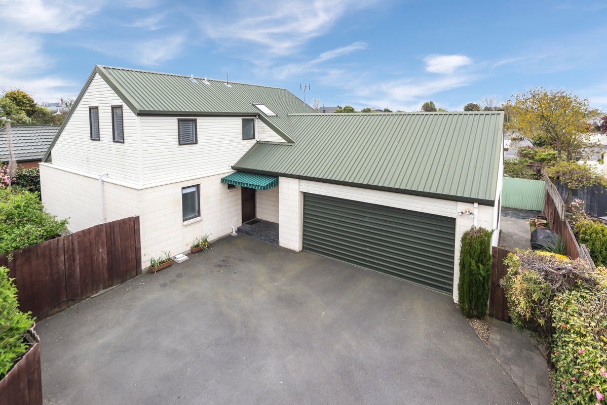 2/90 Proctor Street, Papanui, Christchurch - Carousel 1