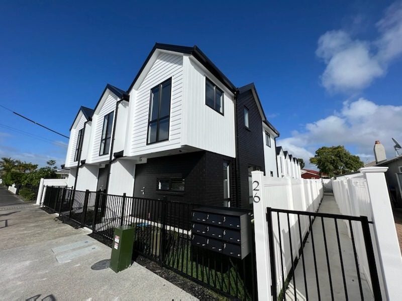 3/26 Moa Road, Point Chevalier, Auckland - Carousel 2