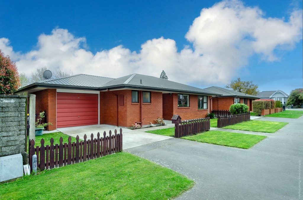 1/2A Thorrington Road, Cashmere, Christchurch - Carousel 2