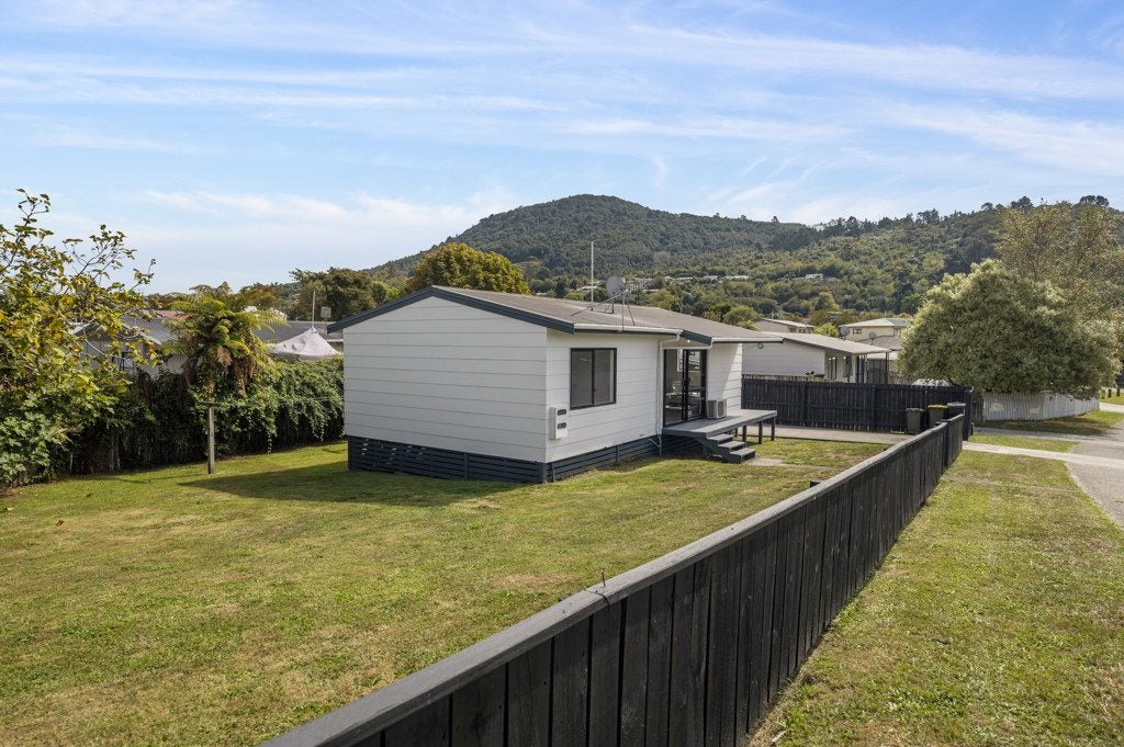 18A Grayson Avenue, Mangakakahi, Rotorua - Carousel 1