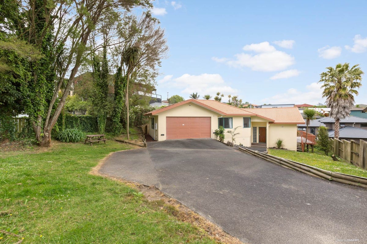 57A Simpson Road, Ranui, Auckland - Carousel 1
