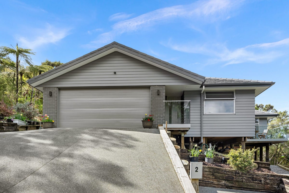 2 Hihi Rise, Horahora, Whangarei - Carousel 1