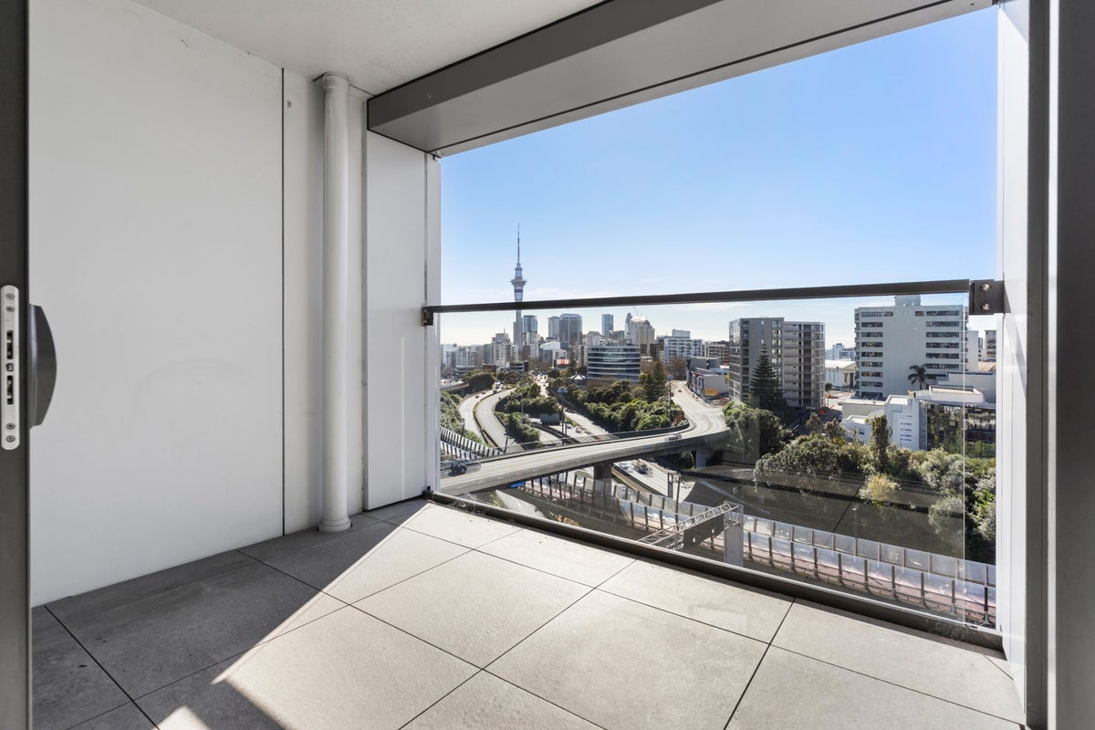 611/5 Howe Street, Auckland Central, Auckland - Carousel 1