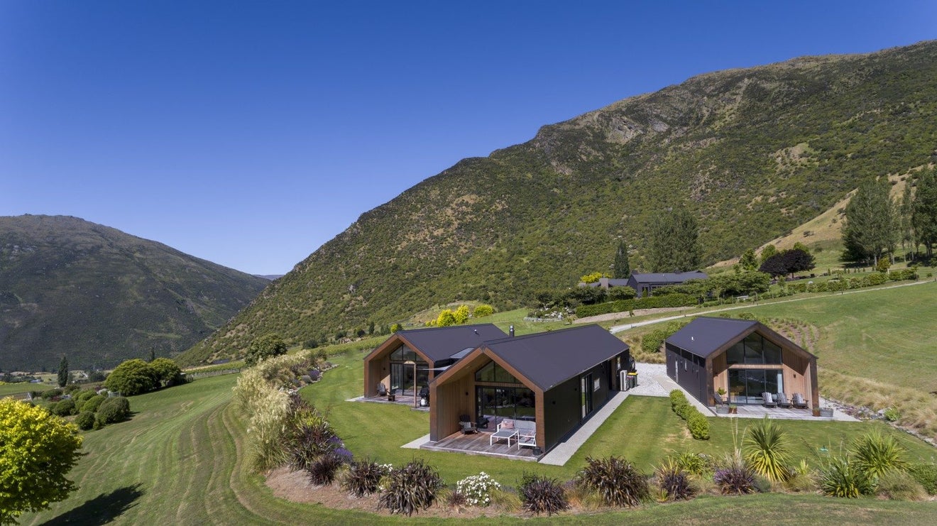55D Gibbston Back Road, Gibbston, Queenstown - Carousel 1