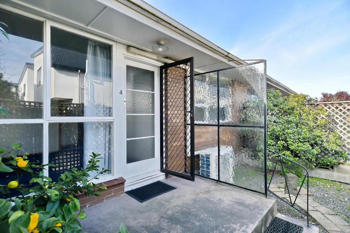 4/327 Gloucester Street, Christchurch Central, Christchurch - Carousel 1