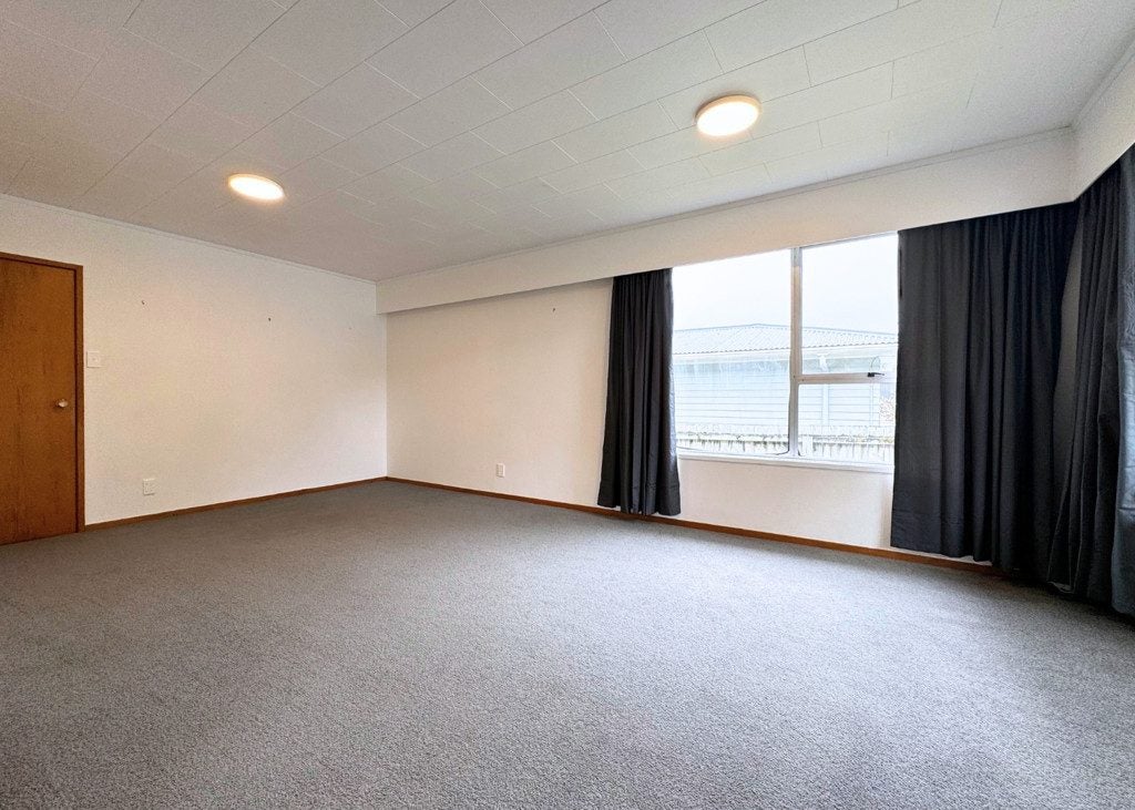 94 Ferry Parade, Herald Island, Auckland - Carousel 2
