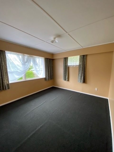 17 Balmain Street, Newlands, Wellington - Carousel 8