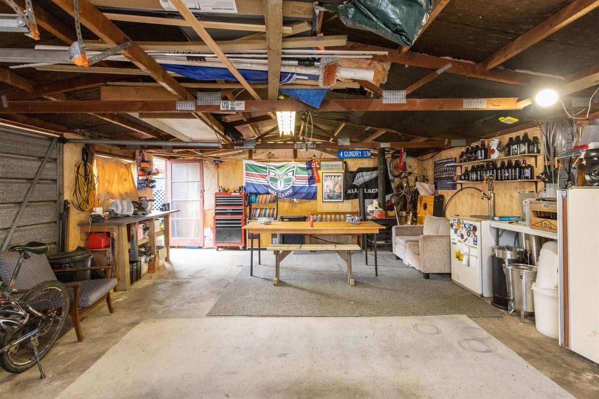 207 Caroline Place, Mayfair, Hastings - Carousel 12