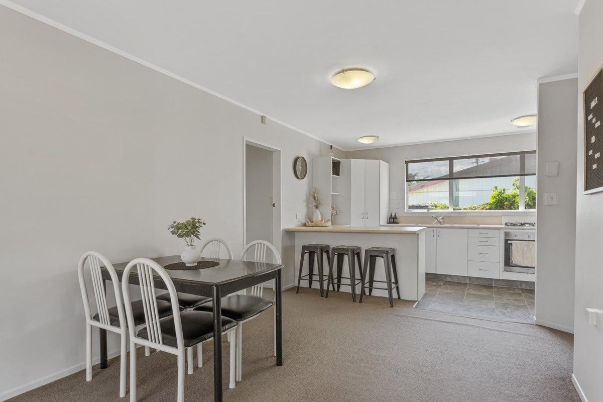 74 Somerset Road, Springvale, Whanganui - Carousel 1
