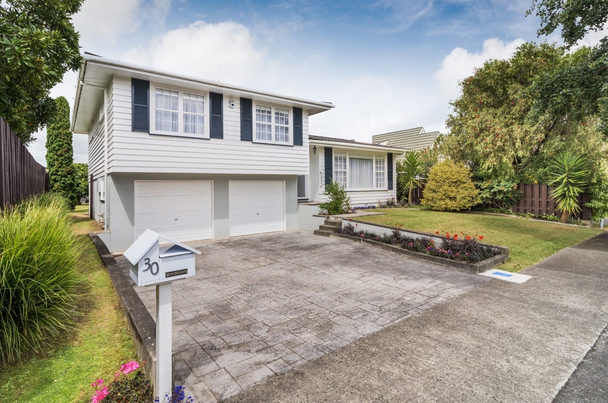 30 Lockhart Avenue, Milson, Palmerston North - Carousel 1