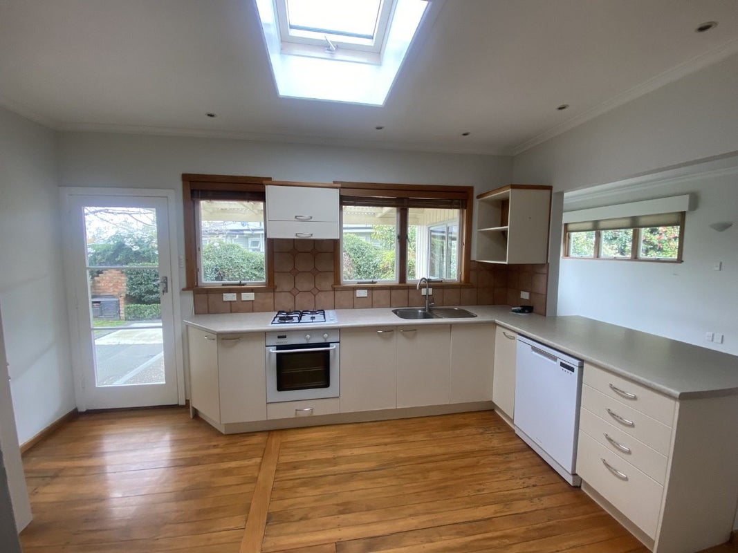 714 Maxville Drive, Parkvale, Hastings, Hawke's Bay - Carousel 2