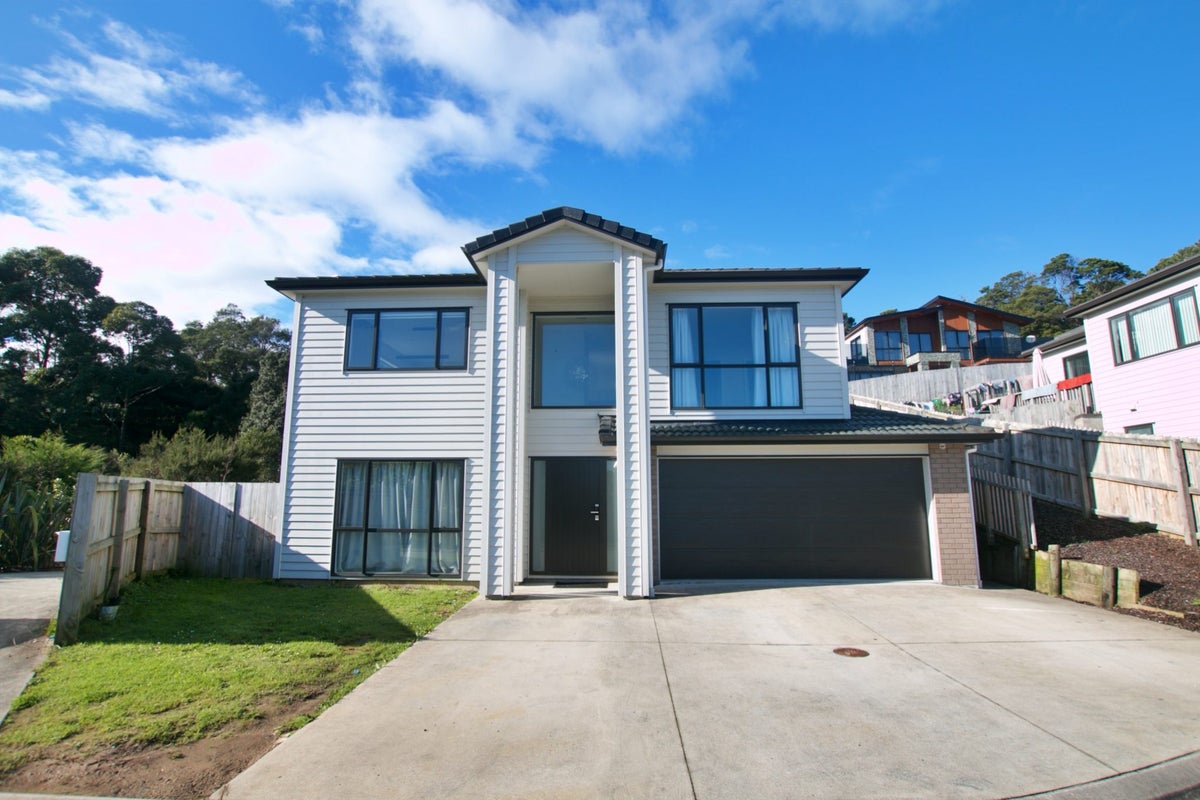 8 Springhill Lane, Sunnyvale, Auckland - Carousel 1