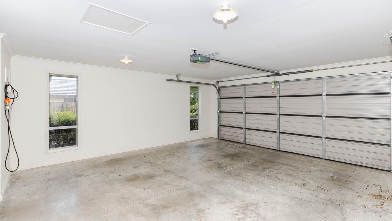 13 Oldfield Court, Huntington, Hamilton - Carousel 20