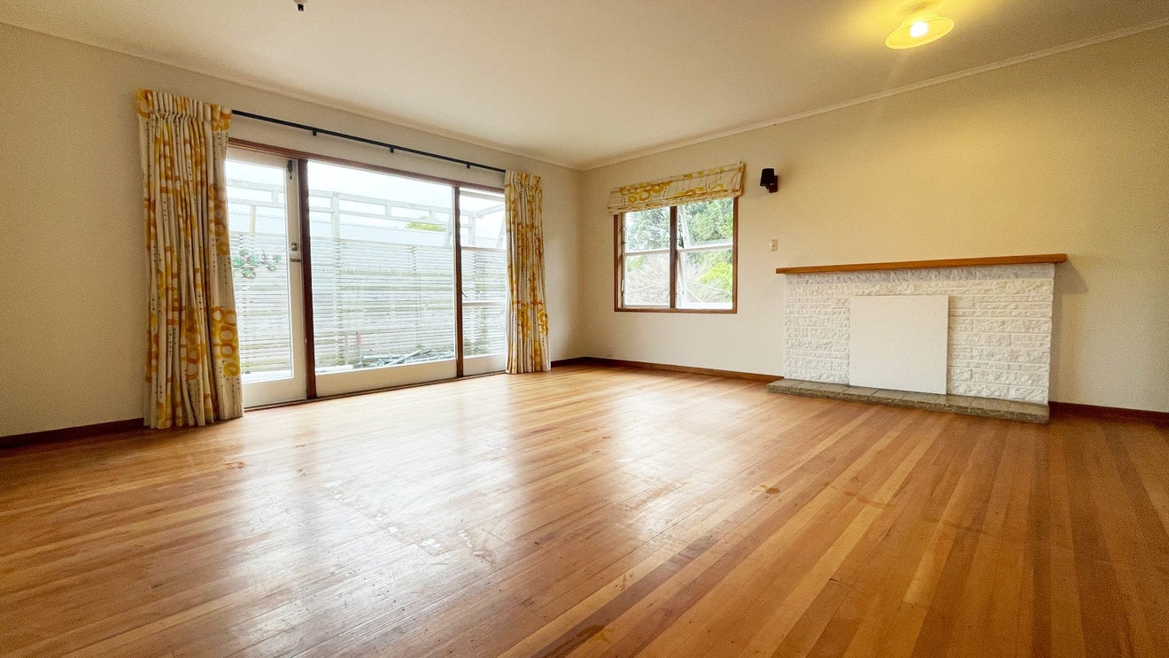 13 Toenga Road, Pukerua Bay, Porirua - Carousel 2