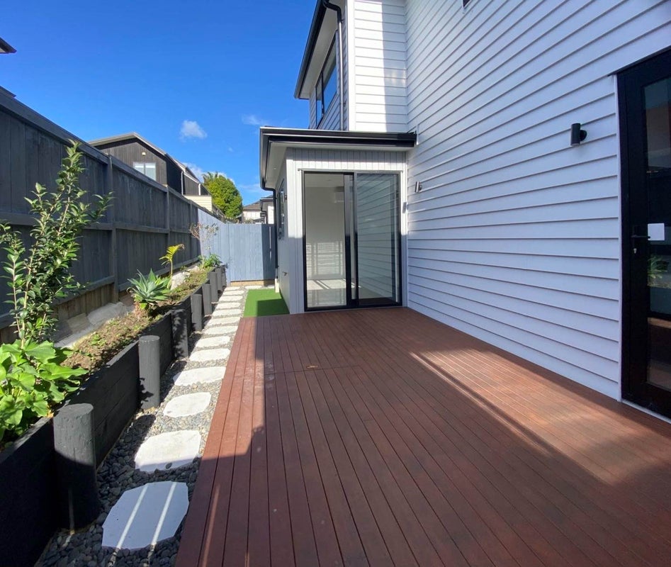 10B Pax Avenue, Forrest Hill, Auckland - Carousel 14