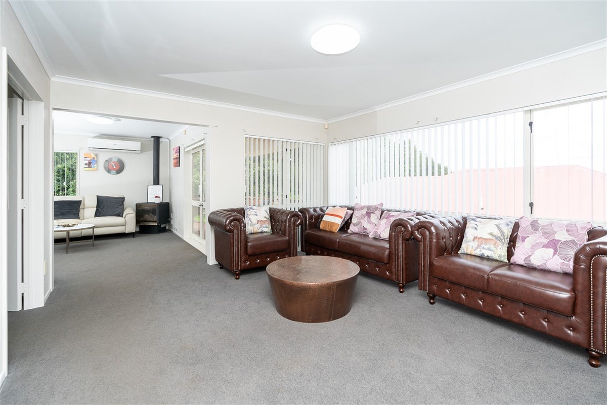 19 Ben Lomond Place, Nawton, Hamilton - Carousel 1