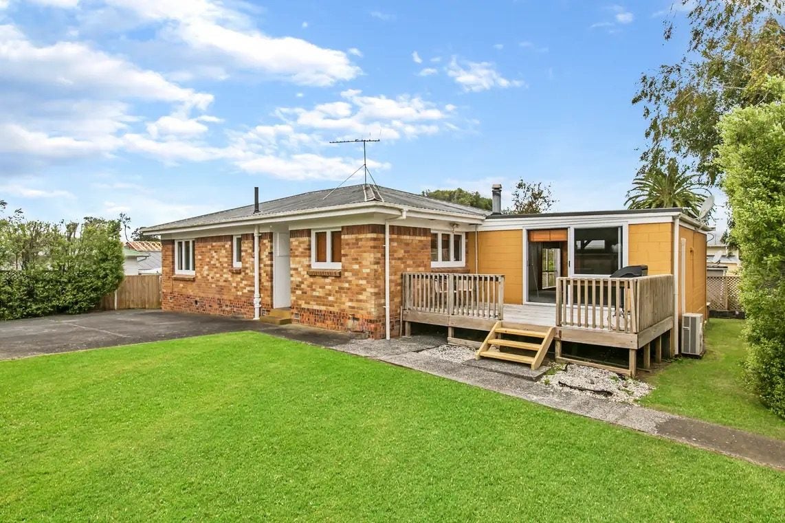 2/435 Great South Road, Opaheke, Papakura - Carousel 2