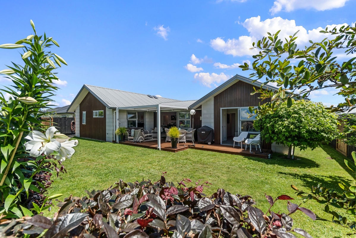 118 Beckett Drive, Te Awamutu, Te Awamutu - Carousel 1