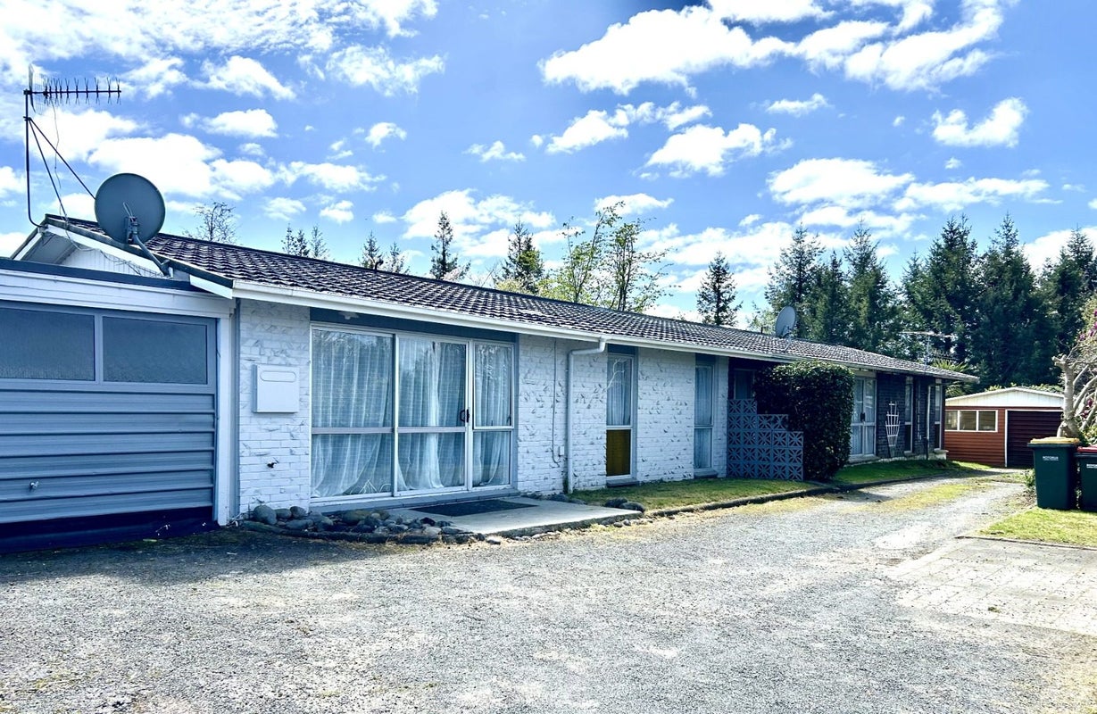 35A Edmund Road, Mangakakahi, Rotorua - Carousel 1