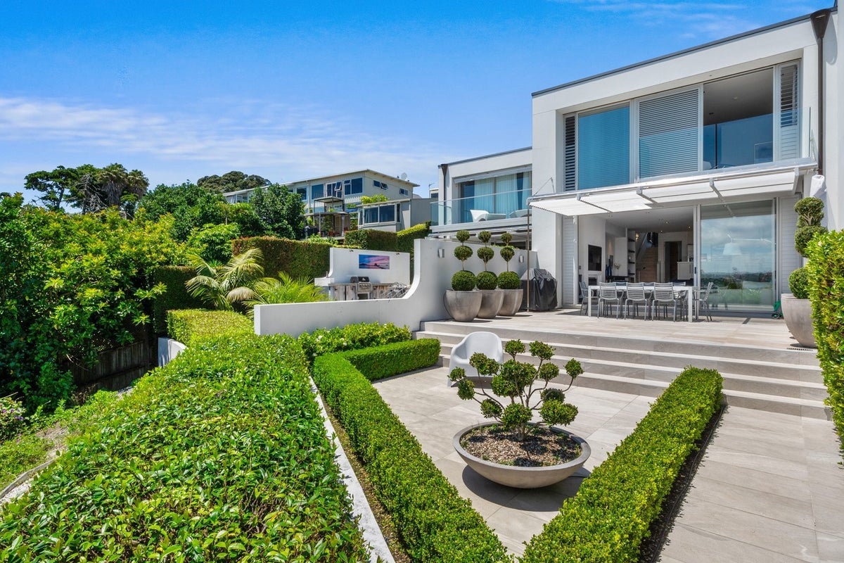 16/7 Killarney Street, Takapuna, Auckland - Carousel 1